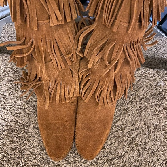 Cognac Minnetonka boots I also have them in black - Picture 3 of 7